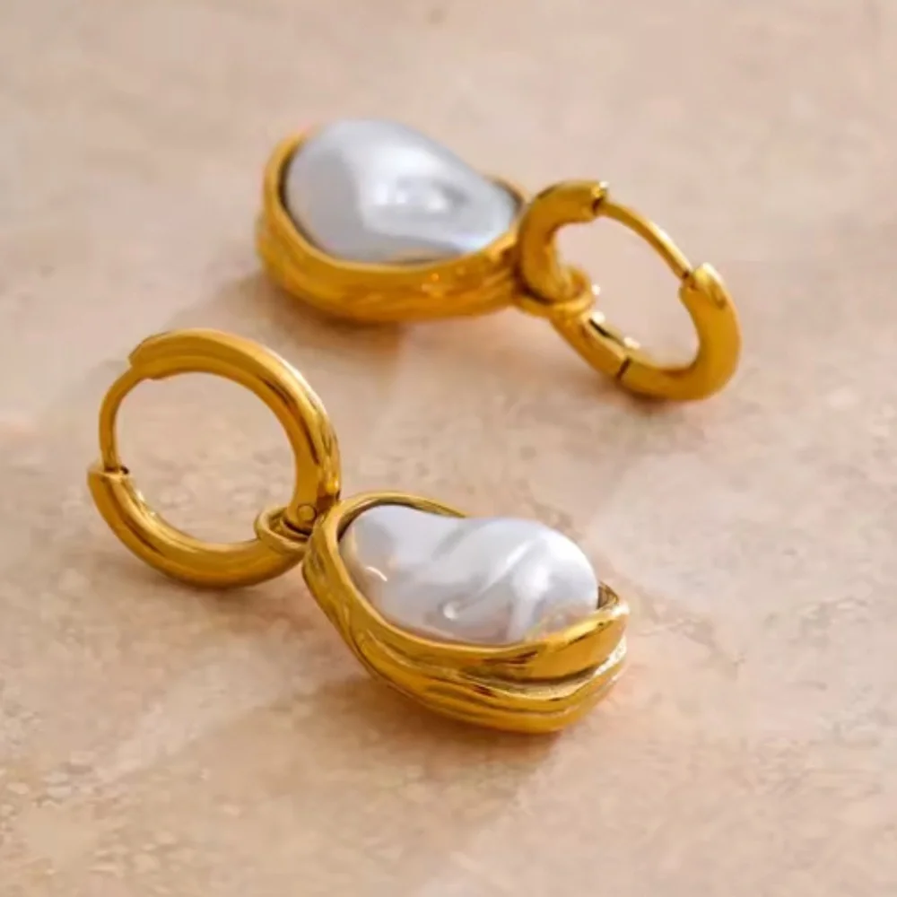 Classic Gold Pearl Earrings